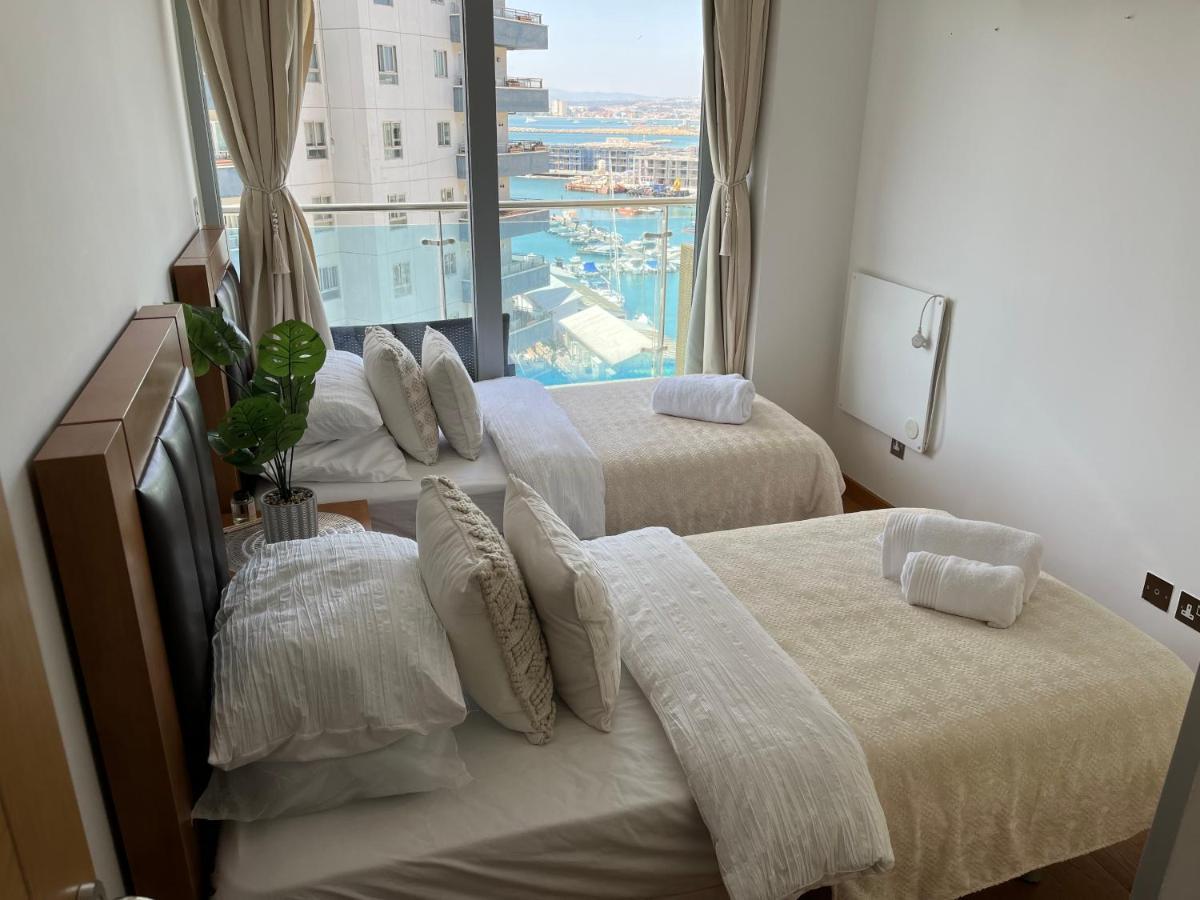 Ocean Village Lovely 2 Bedroom Apartment Gibraltar Eksteriør bilde