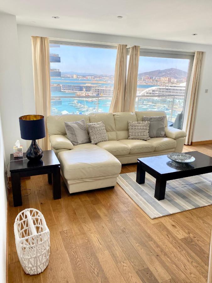 Ocean Village Lovely 2 Bedroom Apartment Gibraltar Eksteriør bilde
